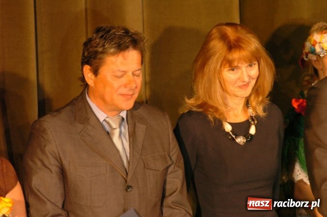 Zdjęcie w galerii na portalu naszraciborz.pl: Miejskie obchody Dnia Edukacji Narodowej w RCK-u wiadomości z regionu