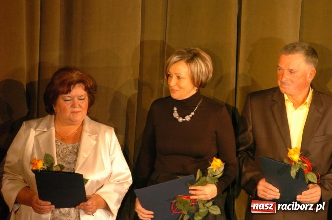 Zdjęcie w galerii na portalu naszraciborz.pl: Miejskie obchody Dnia Edukacji Narodowej w RCK-u wiadomości z regionu