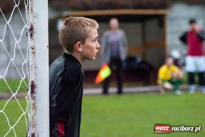 Zdjęcie w galerii na portalu naszraciborz.pl: Remis i wysoka wygrana Tworkowa wiadomości z regionu