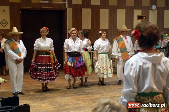 Zdjęcie w galerii na portalu naszraciborz.pl: Gaudeamus igitur na Uniwersytecie III Wieku wiadomości z regionu