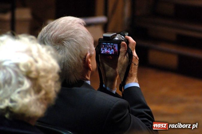 Zdjęcie w galerii na portalu naszraciborz.pl: Gaudeamus igitur na Uniwersytecie III Wieku wiadomości z regionu