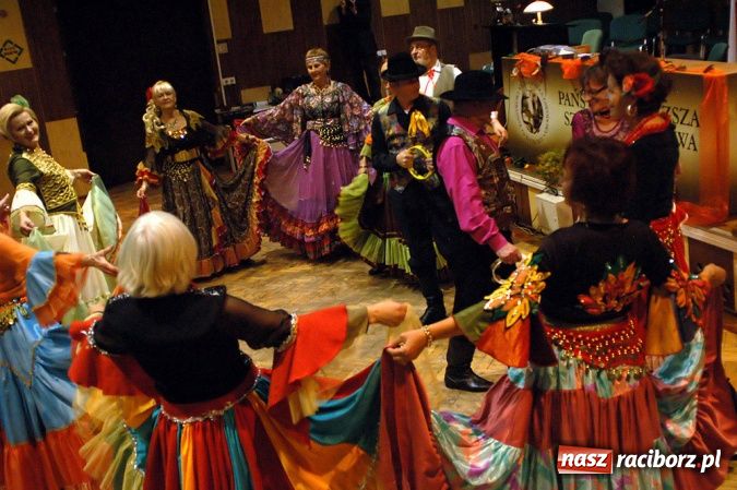 Zdjęcie w galerii na portalu naszraciborz.pl: Gaudeamus igitur na Uniwersytecie III Wieku wiadomości z regionu