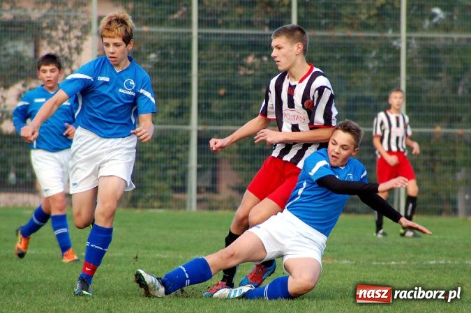 Zdjęcie w galerii na portalu naszraciborz.pl: Unia przegrała z Naprzodem wiadomości z regionu