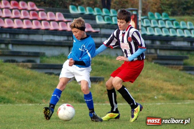 Zdjęcie w galerii na portalu naszraciborz.pl: Unia przegrała z Naprzodem wiadomości z regionu