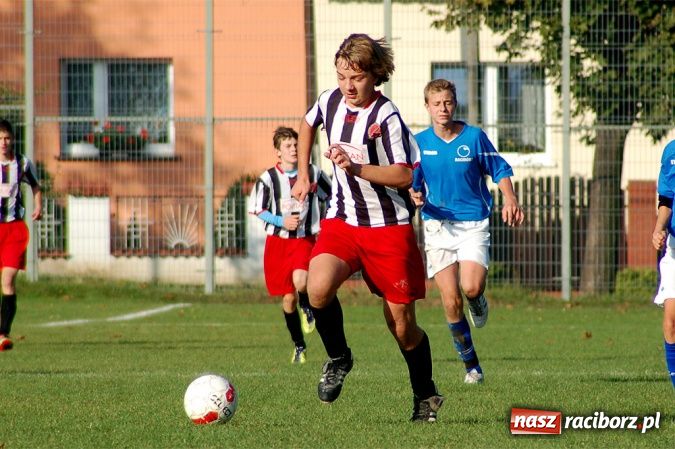 Zdjęcie w galerii na portalu naszraciborz.pl: Unia przegrała z Naprzodem wiadomości z regionu