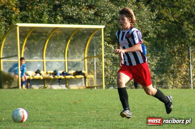 Zdjęcie w galerii na portalu naszraciborz.pl: Unia przegrała z Naprzodem wiadomości z regionu