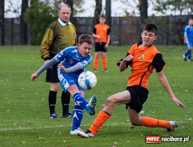 Zdjęcie w galerii na portalu naszraciborz.pl: Gosław Jedłownik rozbił trampkarzy Owsiszcz wiadomości z regionu