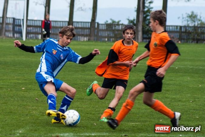 Zdjęcie w galerii na portalu naszraciborz.pl: Gosław Jedłownik rozbił trampkarzy Owsiszcz wiadomości z regionu