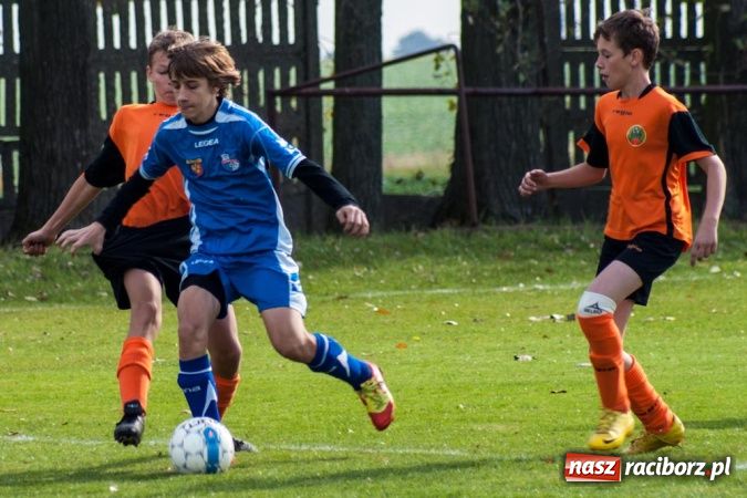 Zdjęcie w galerii na portalu naszraciborz.pl: Gosław Jedłownik rozbił trampkarzy Owsiszcz wiadomości z regionu