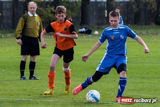 Zdjęcie w galerii na portalu naszraciborz.pl: Gosław Jedłownik rozbił trampkarzy Owsiszcz wiadomości z regionu