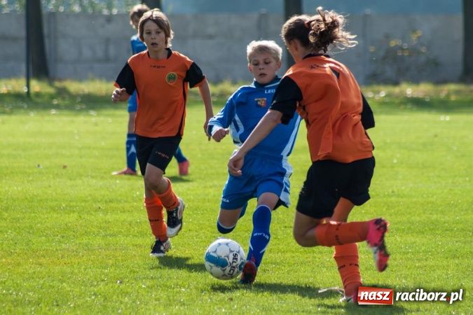 Zdjęcie w galerii na portalu naszraciborz.pl: Gosław Jedłownik rozbił trampkarzy Owsiszcz wiadomości z regionu