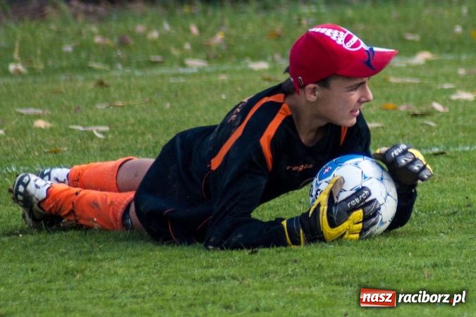 Zdjęcie w galerii na portalu naszraciborz.pl: Gosław Jedłownik rozbił trampkarzy Owsiszcz wiadomości z regionu