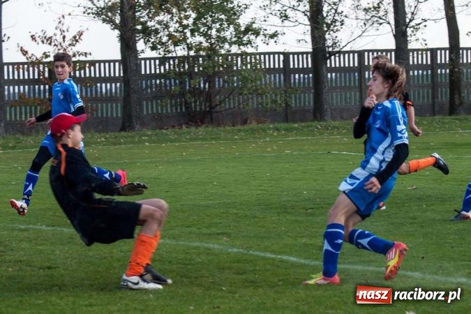 Zdjęcie w galerii na portalu naszraciborz.pl: Gosław Jedłownik rozbił trampkarzy Owsiszcz wiadomości z regionu