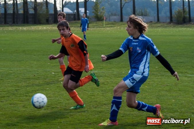 Zdjęcie w galerii na portalu naszraciborz.pl: Gosław Jedłownik rozbił trampkarzy Owsiszcz wiadomości z regionu