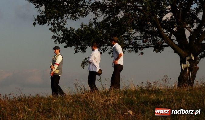 Zdjęcie w galerii na portalu naszraciborz.pl: Rok 1939. Wehrmacht zaatakował przy grobie bordynowskiej pani wiadomości z regionu