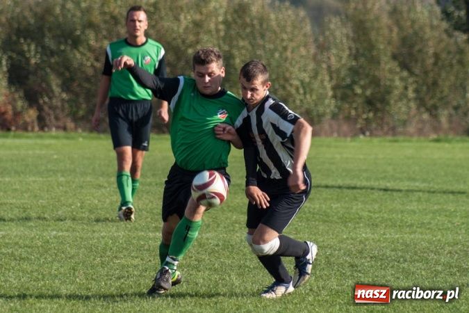 Zdjęcie w galerii na portalu naszraciborz.pl: Piłkarskie derby gminy Krzyżanowice wiadomości z regionu