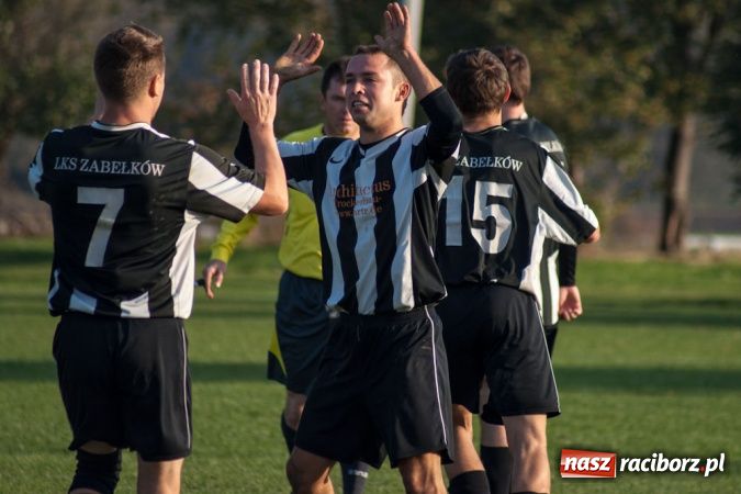 Zdjęcie w galerii na portalu naszraciborz.pl: Piłkarskie derby gminy Krzyżanowice wiadomości z regionu