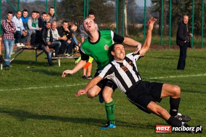 Zdjęcie w galerii na portalu naszraciborz.pl: Piłkarskie derby gminy Krzyżanowice wiadomości z regionu