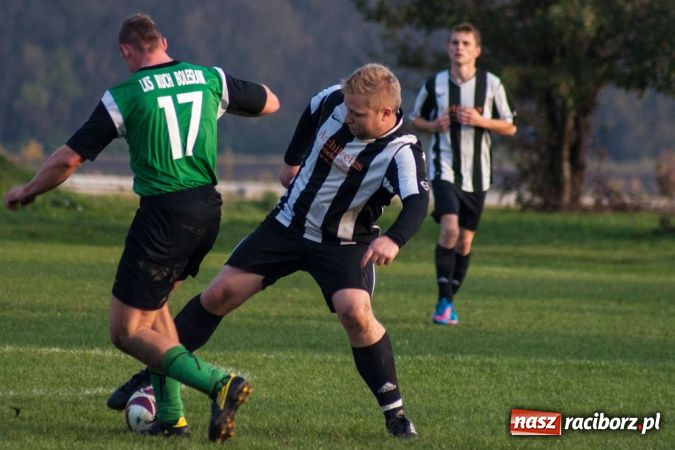 Zdjęcie w galerii na portalu naszraciborz.pl: Piłkarskie derby gminy Krzyżanowice wiadomości z regionu
