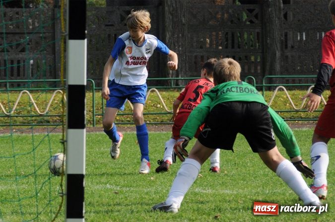 Zdjęcie w galerii na portalu naszraciborz.pl: Unia wygrywa derby Raciborza wiadomości z regionu