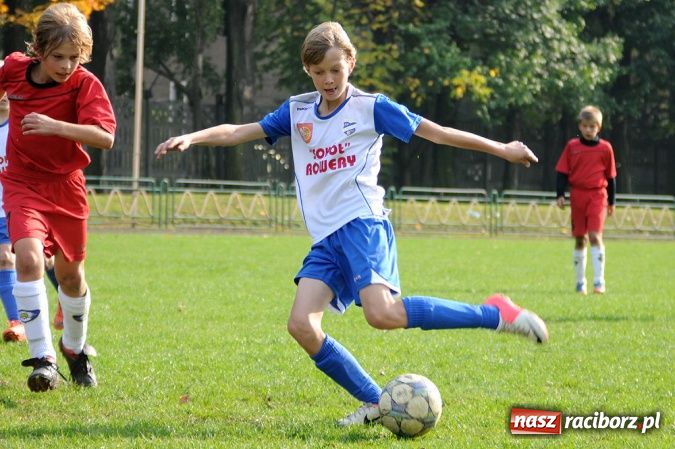 Zdjęcie w galerii na portalu naszraciborz.pl: Unia wygrywa derby Raciborza wiadomości z regionu