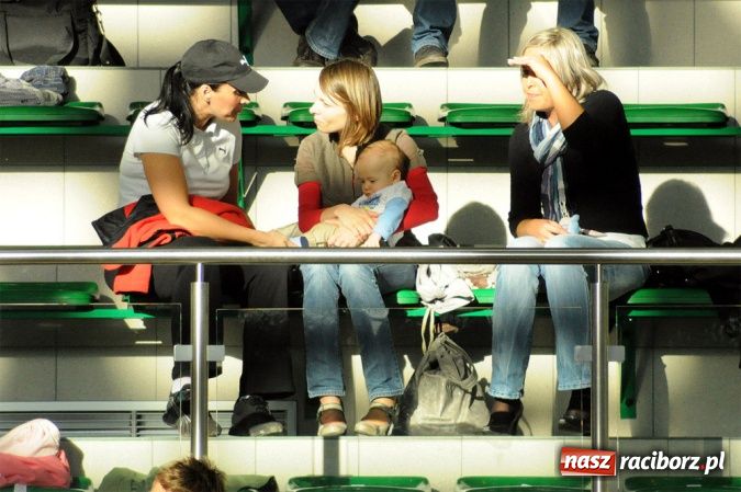 Zdjęcie w galerii na portalu naszraciborz.pl: Siatkarze świętowali 15-lecie amatorskiej ligi wiadomości z regionu