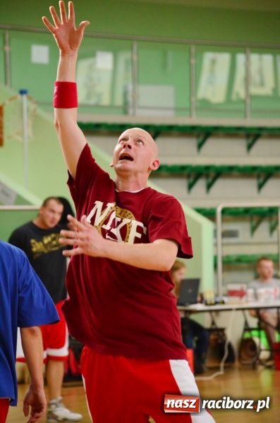 Zdjęcie w galerii na portalu naszraciborz.pl: ALK - Dywyta na górze tabeli wiadomości z regionu