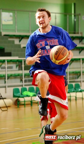 Zdjęcie w galerii na portalu naszraciborz.pl: ALK - Dywyta na górze tabeli wiadomości z regionu