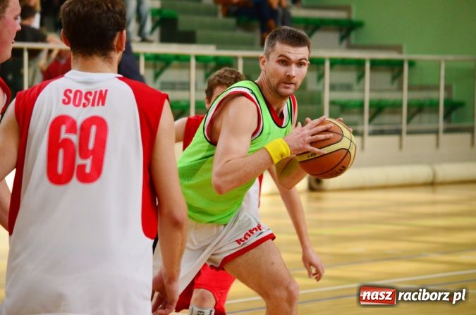 Zdjęcie w galerii na portalu naszraciborz.pl: ALK - Dywyta na górze tabeli wiadomości z regionu