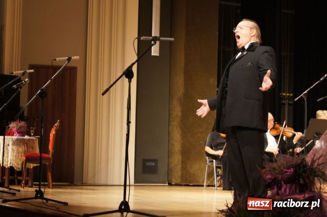 Zdjęcie w galerii na portalu naszraciborz.pl: Wideo: Cudowna gala z Ochmanem w RCK! wiadomości z regionu