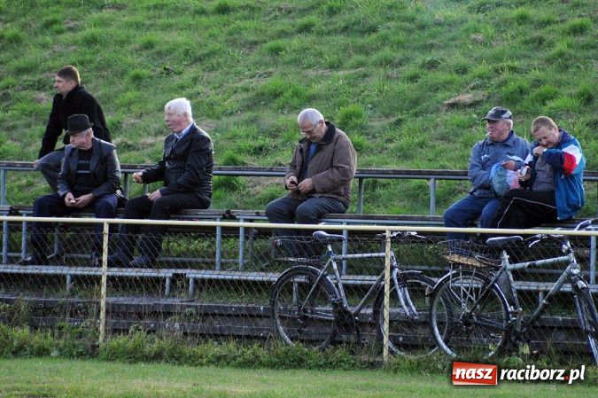 Zdjęcie w galerii na portalu naszraciborz.pl: Rafako wyrwało remis Płomieniowi wiadomości z regionu