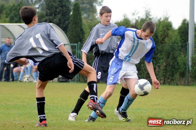 Zdjęcie w galerii na portalu naszraciborz.pl: Juniorzy z Markowic pokonali Płomień wiadomości z regionu