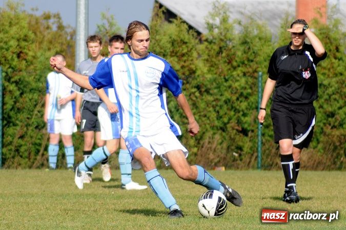 Zdjęcie w galerii na portalu naszraciborz.pl: Juniorzy z Markowic pokonali Płomień wiadomości z regionu