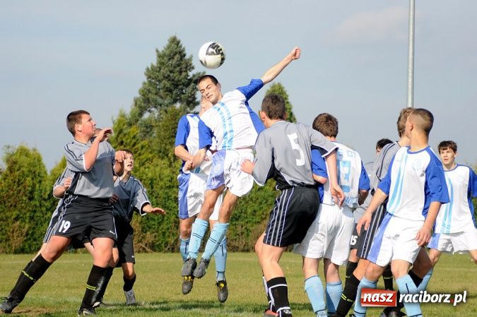 Zdjęcie w galerii na portalu naszraciborz.pl: Juniorzy z Markowic pokonali Płomień wiadomości z regionu