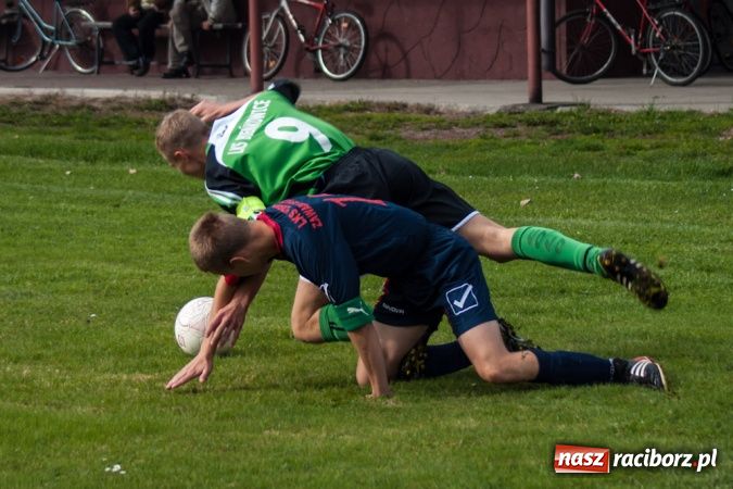 Zdjęcie w galerii na portalu naszraciborz.pl: Zgoda rozstrzelana przez Bieńkowice wiadomości z regionu