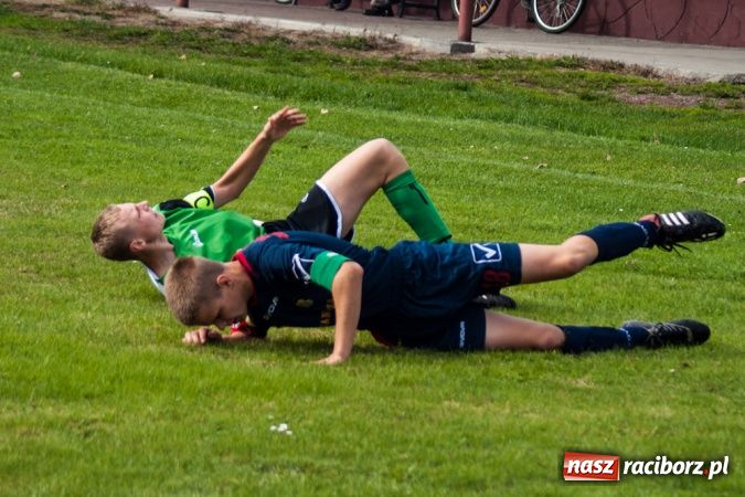 Zdjęcie w galerii na portalu naszraciborz.pl: Zgoda rozstrzelana przez Bieńkowice wiadomości z regionu