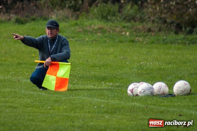 Zdjęcie w galerii na portalu naszraciborz.pl: Zgoda rozstrzelana przez Bieńkowice wiadomości z regionu