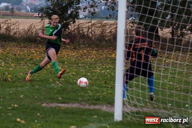 Zdjęcie w galerii na portalu naszraciborz.pl: Zgoda rozstrzelana przez Bieńkowice wiadomości z regionu
