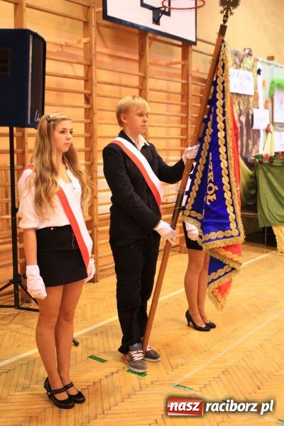 Zdjęcie w galerii na portalu naszraciborz.pl: Naukę buduje się z faktów, tak jak dom buduje się z cegieł wiadomości z regionu