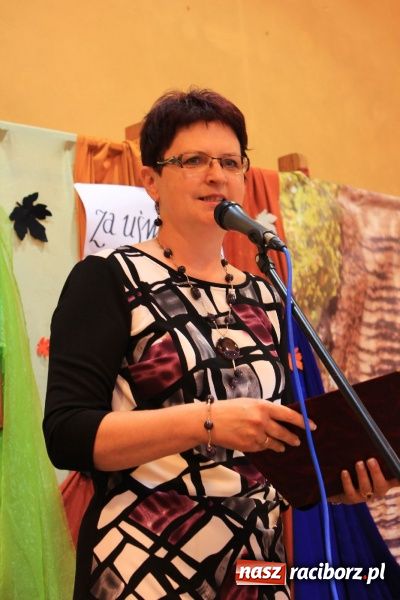 Zdjęcie w galerii na portalu naszraciborz.pl: Naukę buduje się z faktów, tak jak dom buduje się z cegieł wiadomości z regionu