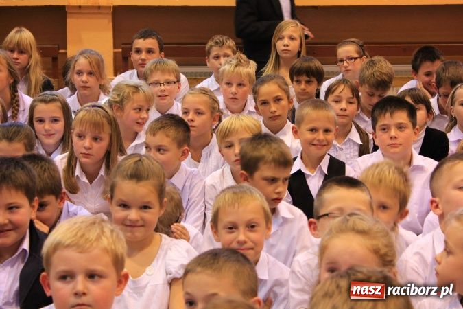 Zdjęcie w galerii na portalu naszraciborz.pl: Naukę buduje się z faktów, tak jak dom buduje się z cegieł wiadomości z regionu