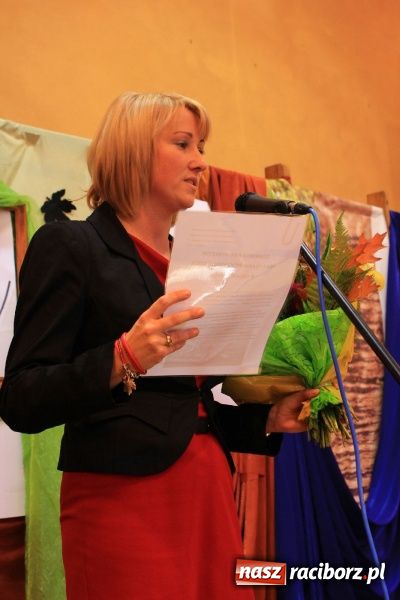 Zdjęcie w galerii na portalu naszraciborz.pl: Naukę buduje się z faktów, tak jak dom buduje się z cegieł wiadomości z regionu