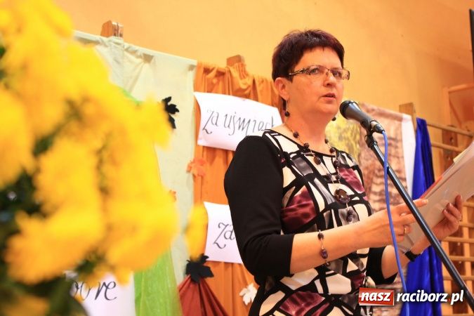 Zdjęcie w galerii na portalu naszraciborz.pl: Naukę buduje się z faktów, tak jak dom buduje się z cegieł wiadomości z regionu