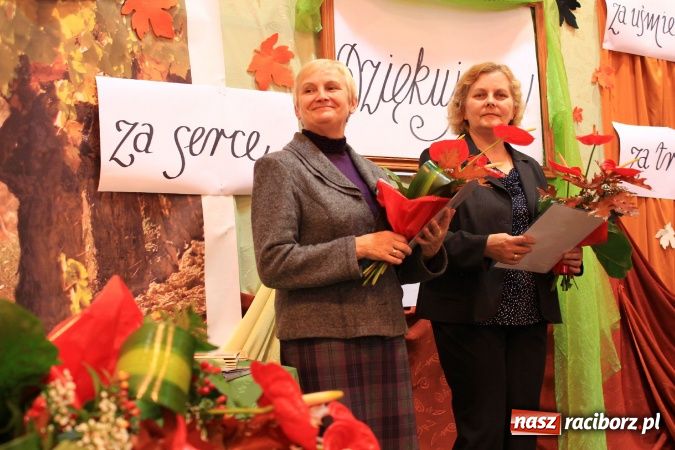 Zdjęcie w galerii na portalu naszraciborz.pl: Naukę buduje się z faktów, tak jak dom buduje się z cegieł wiadomości z regionu