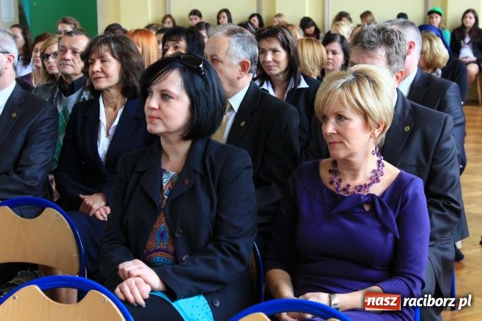 Zdjęcie w galerii na portalu naszraciborz.pl: Zawód nauczyciela jest zawodem z twarzą wiadomości z regionu