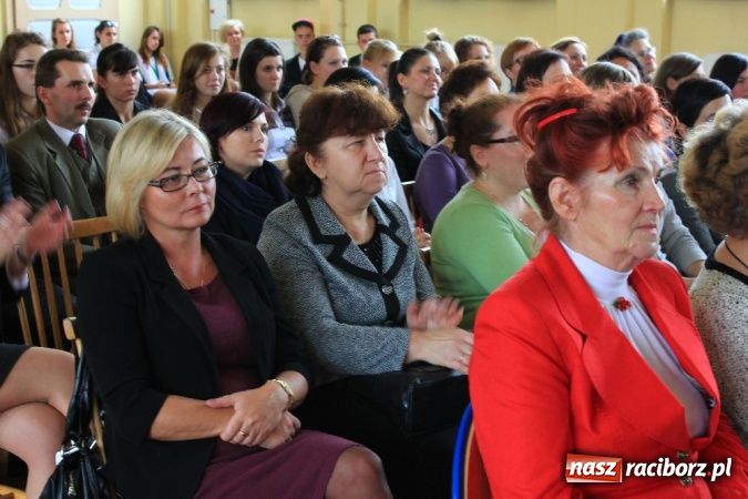 Zdjęcie w galerii na portalu naszraciborz.pl: Zawód nauczyciela jest zawodem z twarzą wiadomości z regionu