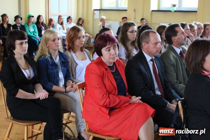 Zdjęcie w galerii na portalu naszraciborz.pl: Zawód nauczyciela jest zawodem z twarzą wiadomości z regionu