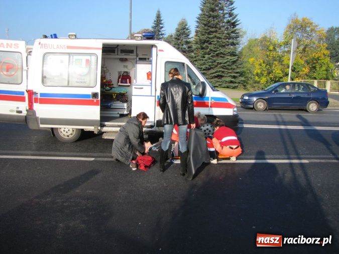 Zdjęcie w galerii na portalu naszraciborz.pl: Brawurowa jazda i nadmierna prędkość. Pirat drogowy potrącił pieszego! wiadomości z regionu