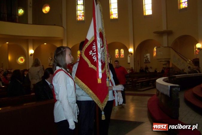 Zdjęcie w galerii na portalu naszraciborz.pl: Dzień Papieski w Dniu Nauczyciela wiadomości z regionu