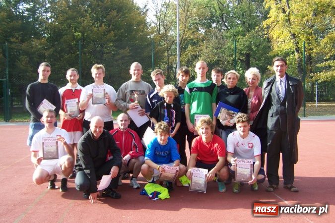 Zdjęcie w galerii na portalu naszraciborz.pl: Dzień Papieski w Dniu Nauczyciela wiadomości z regionu